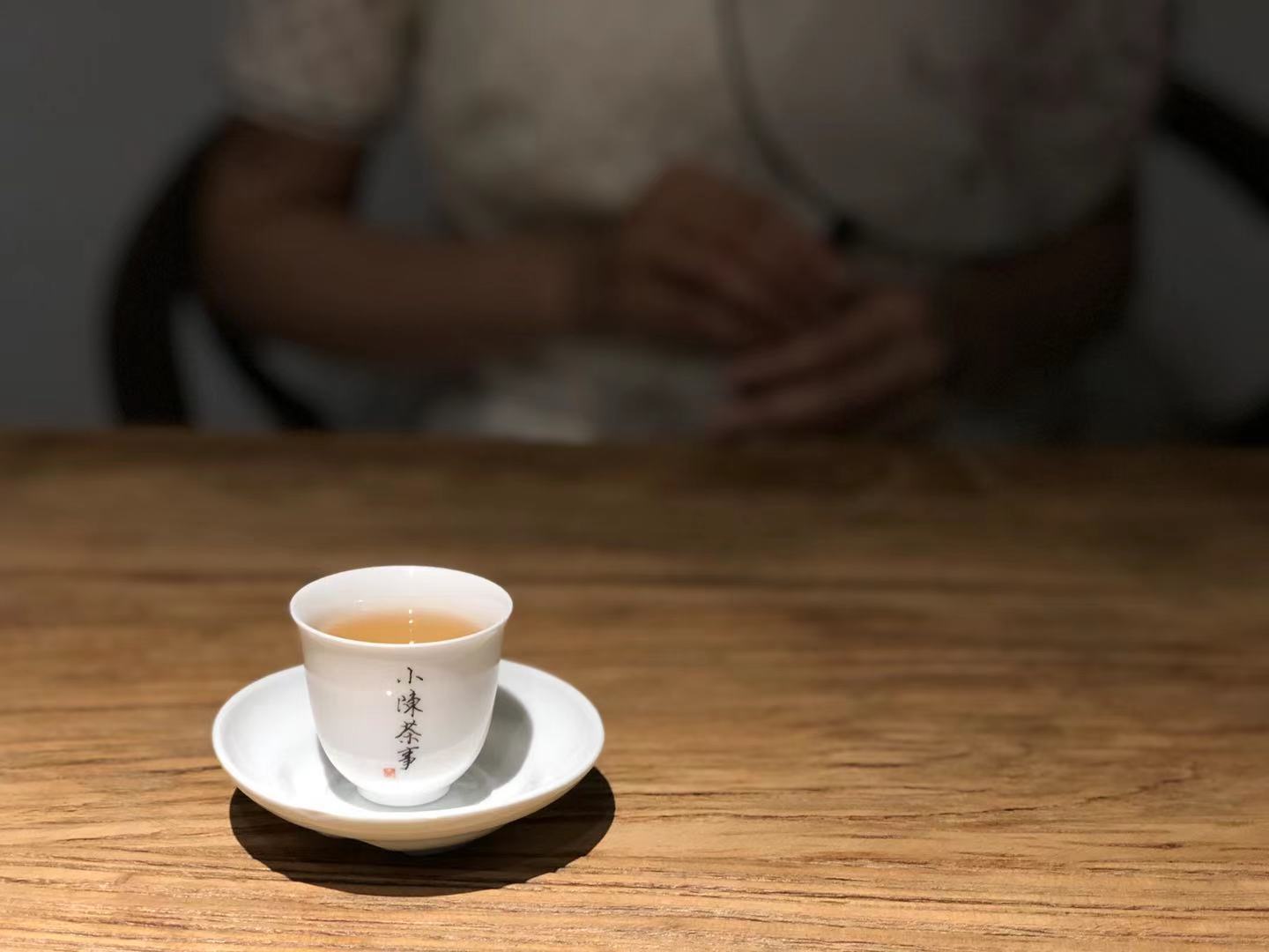 红茶、岩茶、白茶、绿茶，可以存放多长时间？过期了还能喝吗？