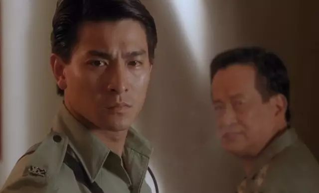 1992年是香港电影周星驰年，香港影坛的其他巨星在干嘛？