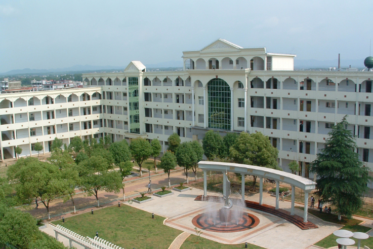 江西景德镇四所学校入选，人称“景德镇四天王”，深受家长们信赖