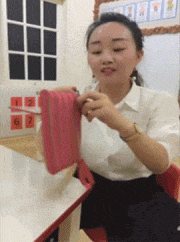来打羽毛球是什么梗(“只有将亮度调亮，才能看懂的梗！”细节决定成败)