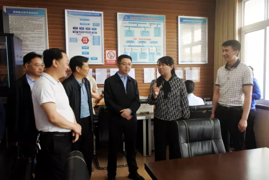 42岁的她，成全国地级市最年轻市长