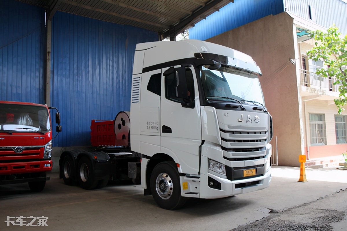 1年能多挣6万元,卡车司机直言江淮格尔发k7燃气卡车跑新疆真香