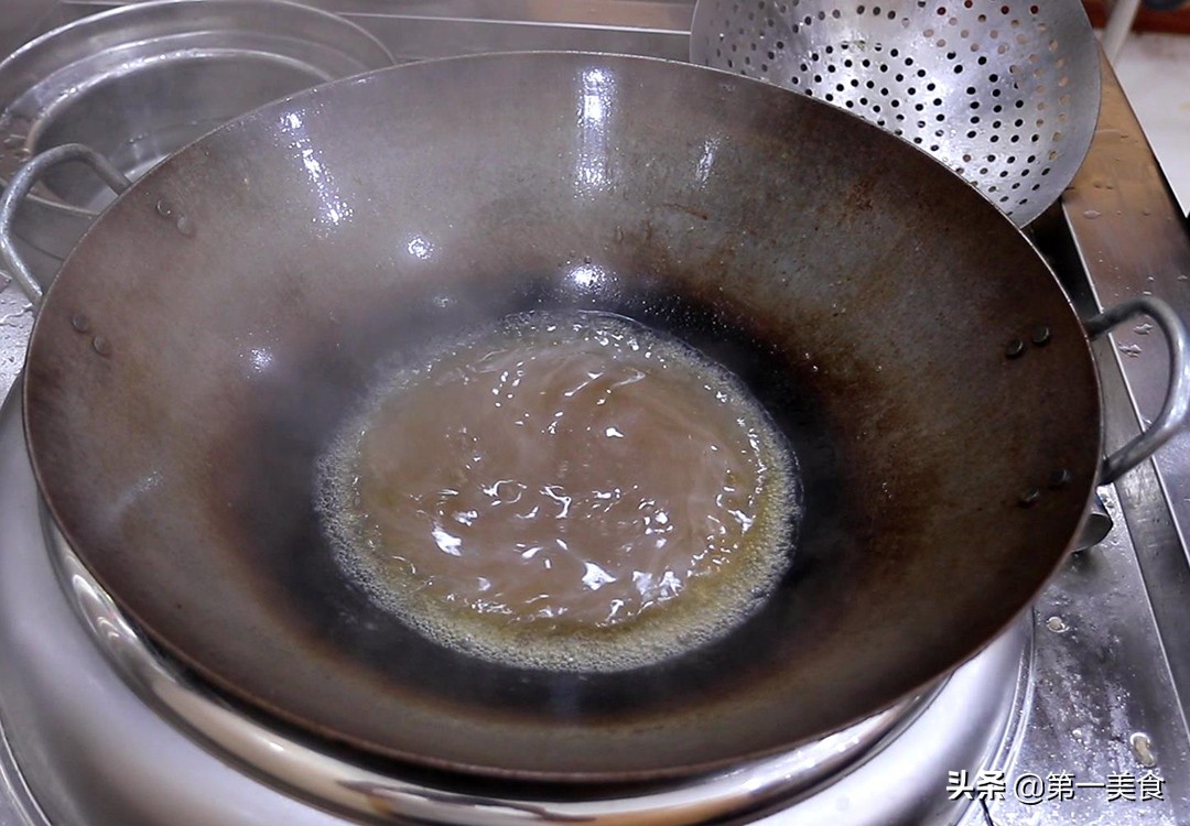 红烧狮子头最简单做法（红烧狮子头的正确做法）