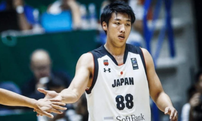 日本东京奥运会日本男篮(亚洲最豪阵！日本男篮奥运名单，2NBA球星 4外援，中国球迷很羡慕)