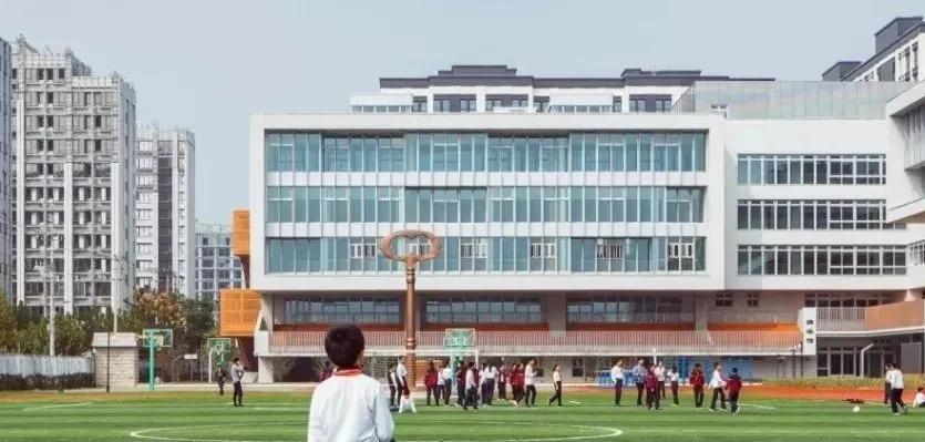 堪比双学区！上海各区公办一贯制学校盘点，升学一步到位