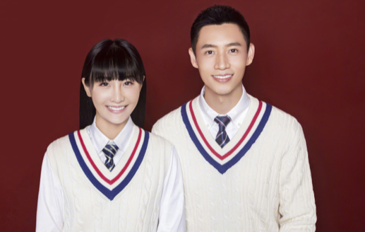 快男季军魏晨与女友领证结婚！两人相恋多年，女方长相甜美颜值高