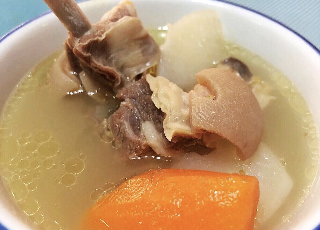 炖羊肉，别再放香料了，只放这2样，不膻不腥，冬天喝更滋补