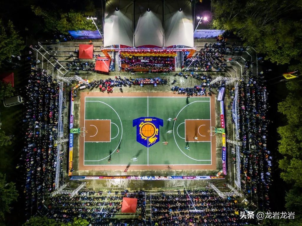 金龙杯篮球比赛今年在哪里(看不了NBA，可以看看龙岩这项举办了33年的球赛，央视都报道了)