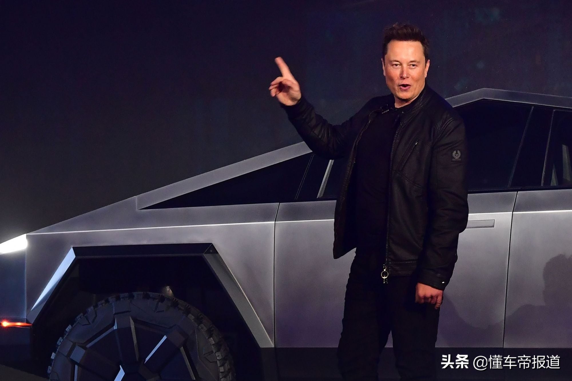 深度 </p><p>　　 Cybertruck订单量超百万份，特斯拉电动皮卡能在中国上路吗?