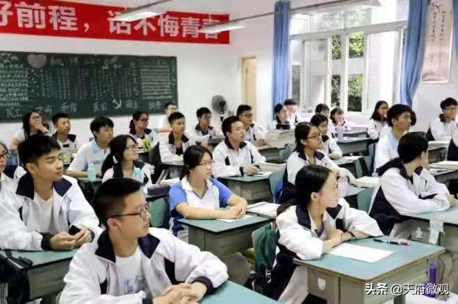 办特色学校·创卓越高中，来看新都香城中学的十年树木和芝兰玉树