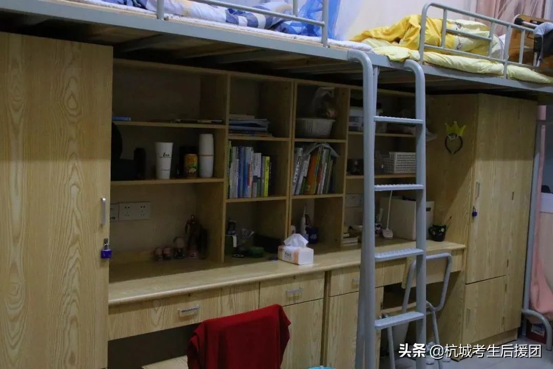 浙江高校宿舍条件大揭秘！住得比家里还好？