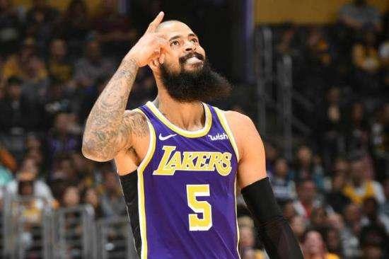nba有哪些籃板的球員（NBA現役九大籃板王！只有詹姆斯一個小前鋒，但第十名才真厲害）