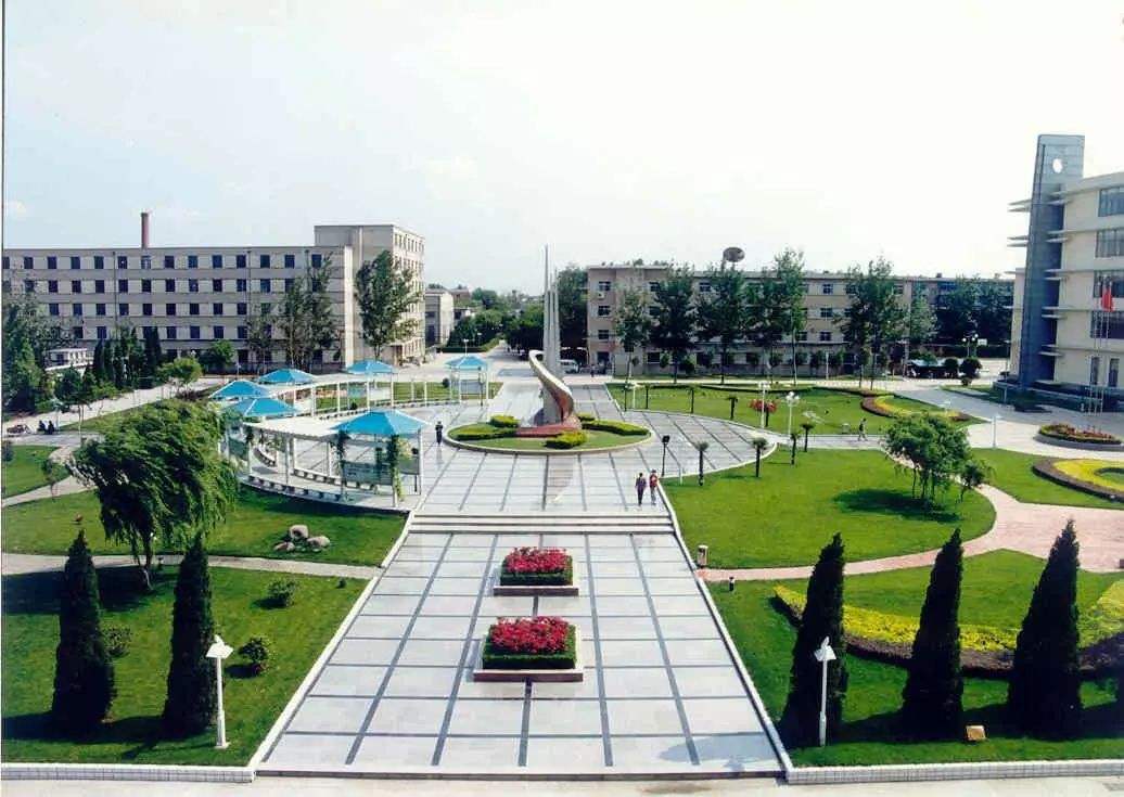 河南一所实力强悍的师范学院，升本40余年，仍未更名为“大学”