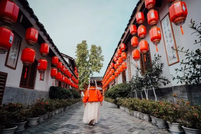 成都周边8个全家出游的好去处,自驾坐车都可以,一路风光美如画