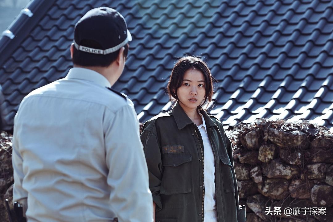 深度解析韩国电影《哭声》中恶魔蛊惑人心的把戏和导演深藏的隐喻