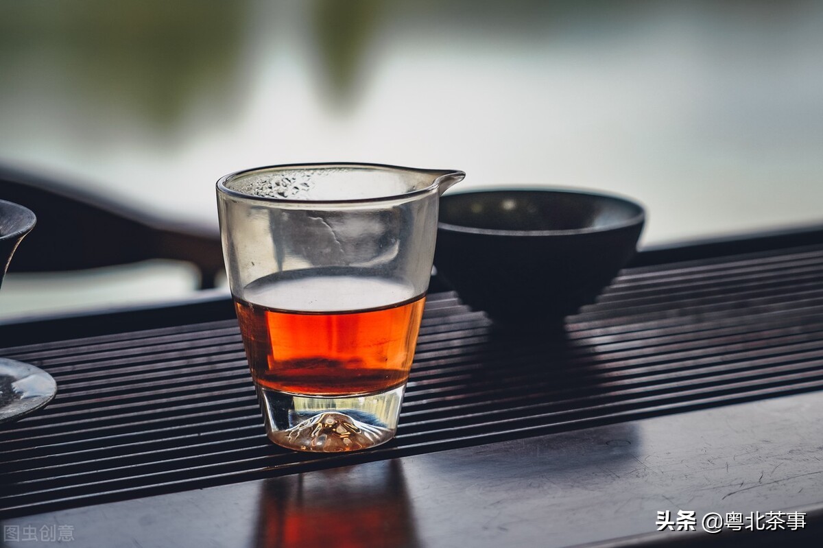 安静喝茶，随心，随意，随缘