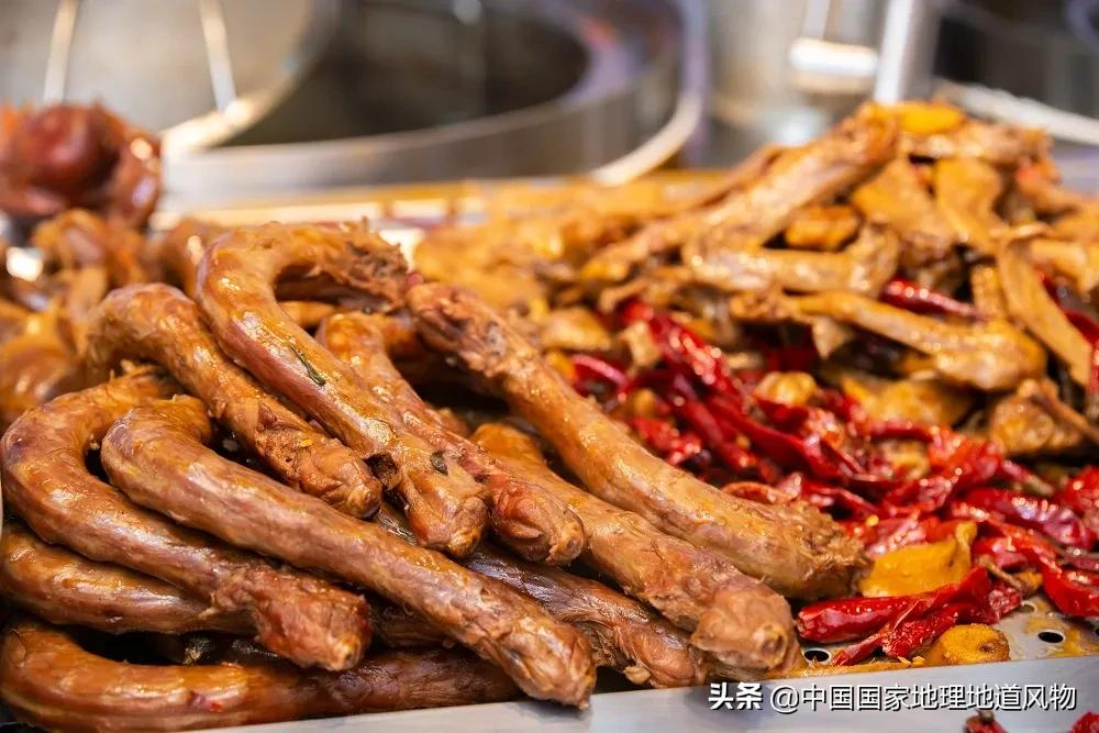 武汉人夏天的快乐，全是卤菜给的