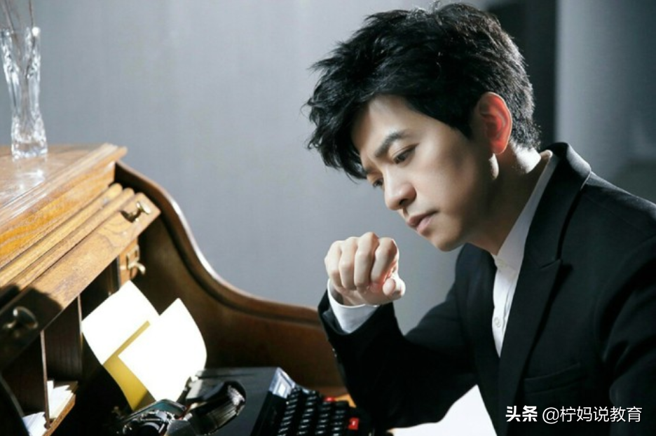 杨幂583分，关晓彤552分，还有人681分，明星高考成绩你知道多少