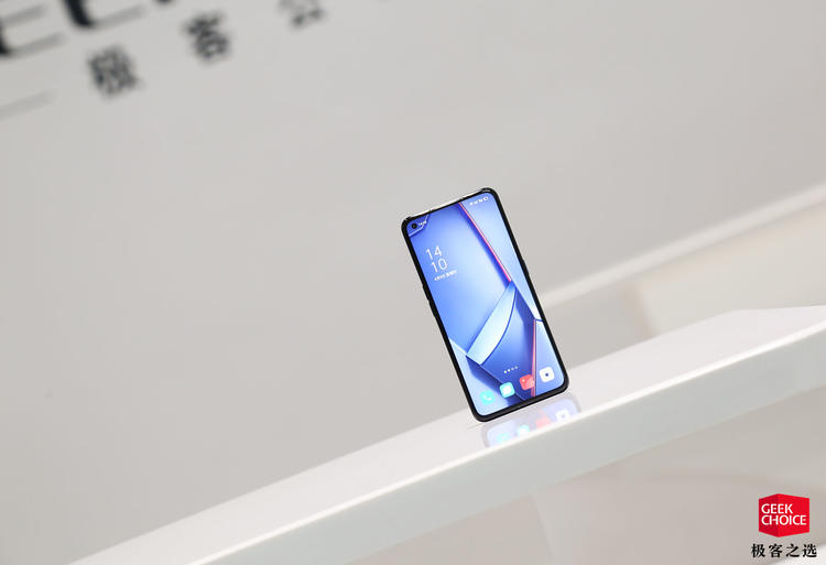 OPPO Ace2 评测：全球最快 40W 无线充电，手机中的「性能跑车」