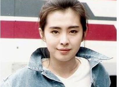 十位惊艳了时光的港片女神，有人早早退出娱乐圈，有人已离世多年