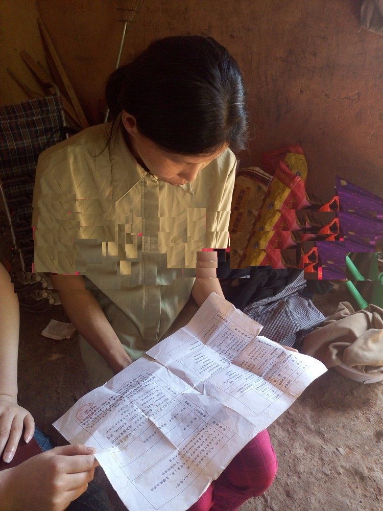 名校学霸伍继红：高考712分，二婚嫁光棍，连生五娃领低保，为啥