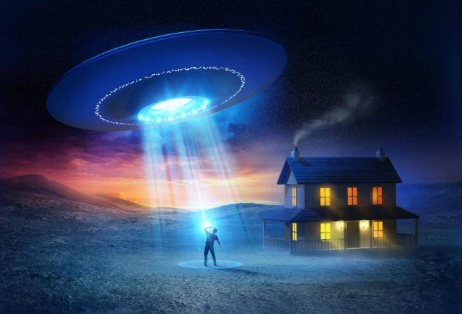 飞碟ufo(你相信UFO吗？什么是UFO？UFO真实存在吗？)