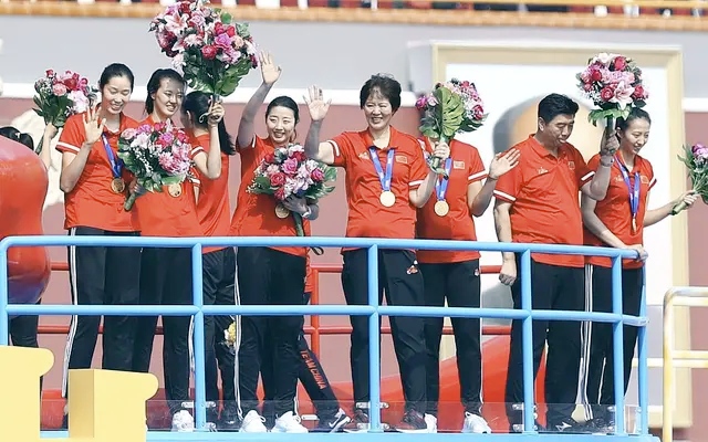 1995女排世界杯決賽（中國女排奧運會+世錦賽+世界杯=10冠，意難忘雅典、里約夢幻奪冠）