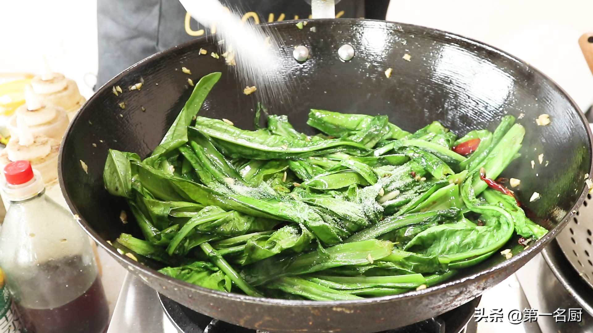 蒜蓉油麥菜,蒜蓉油麥菜的家常做法