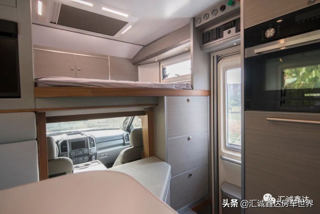 阿莫迪罗皮卡越野房车！7.3LV8发动机，4驱+2把锁！满水电住4人