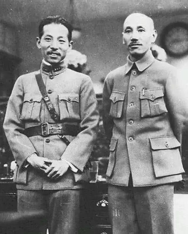 十大元帅40岁时是何身份：林彪是司令，陈毅是军长，贺龙挖野菜