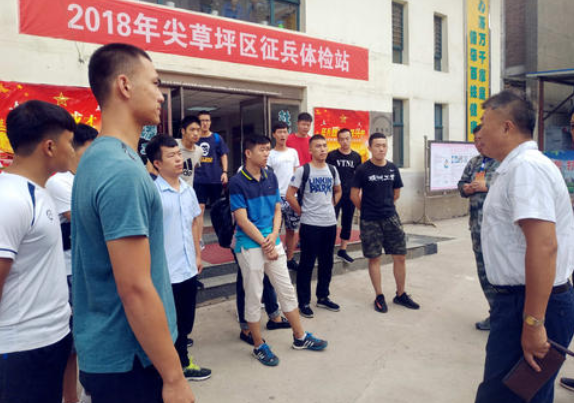 2021年征兵时间确定，大学生入伍好处多，你做好从军准备了吗