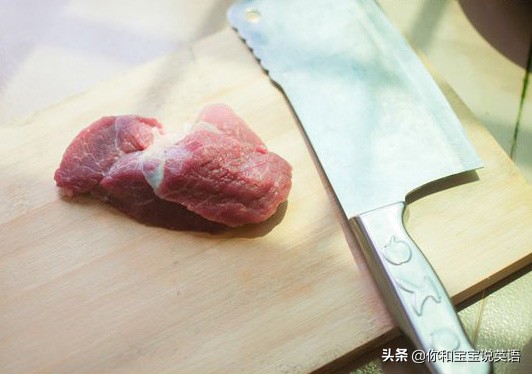 过家家英文之小厨师，铲子、漏勺、汤勺…各种餐具、厨具怎么说？