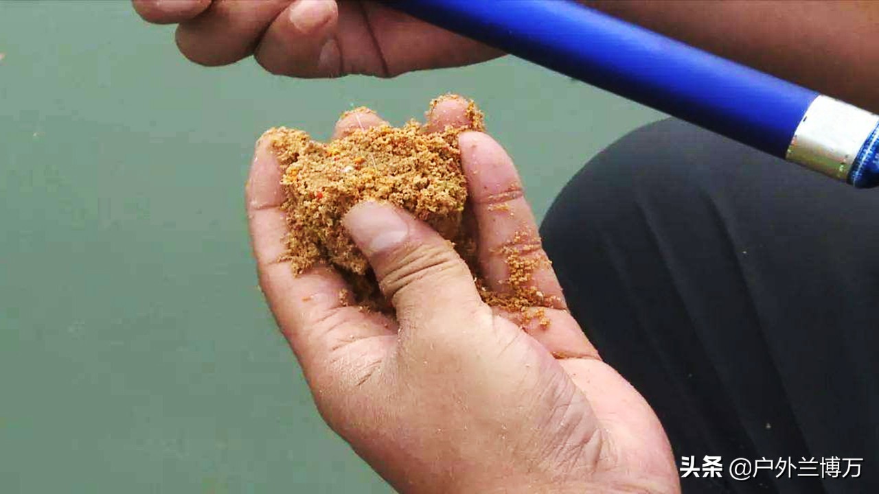 钓好黑坑并不难，掌握这些诀窍就够了