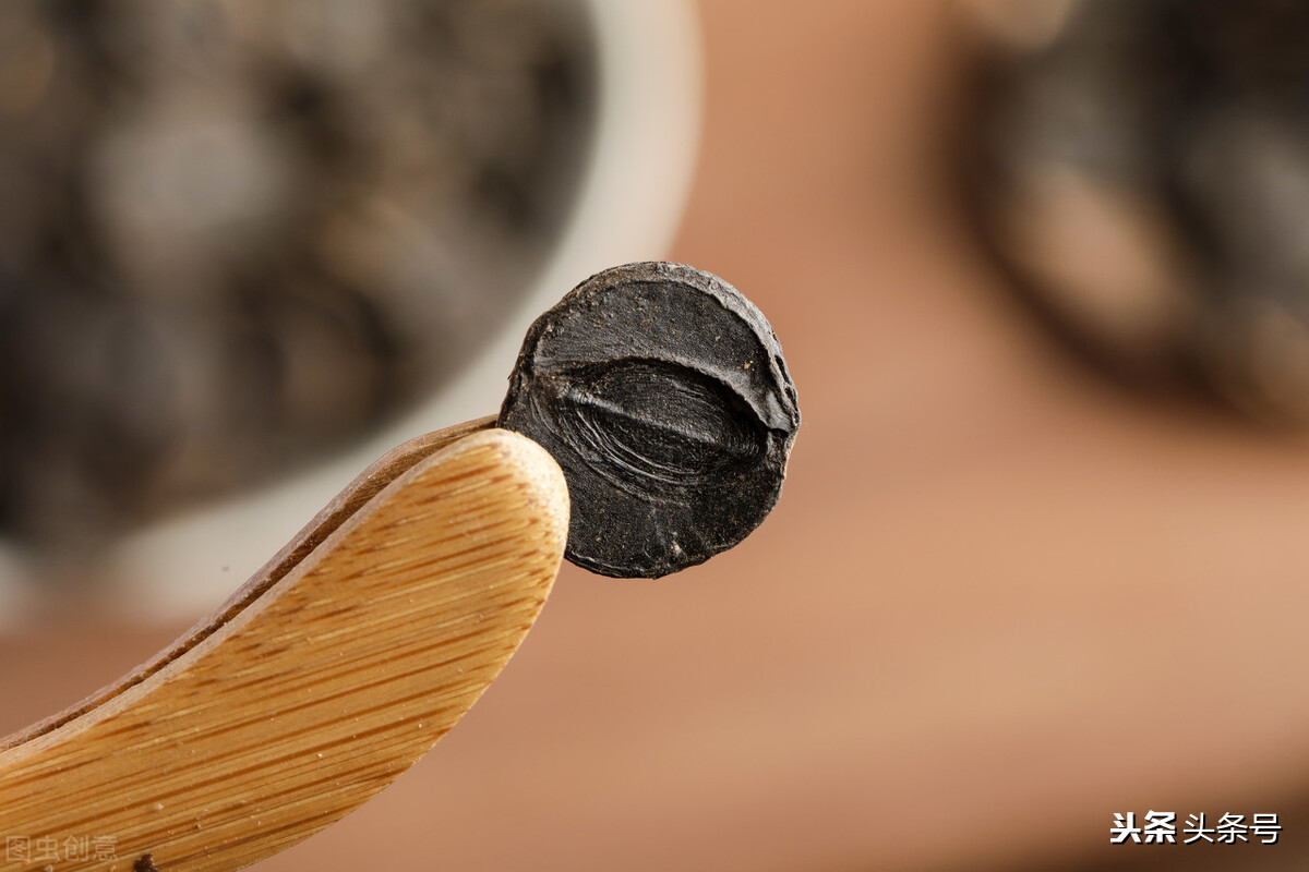 它被炒作成"网红减肥果",商家无底线宣传,其实果实含毒,别吃