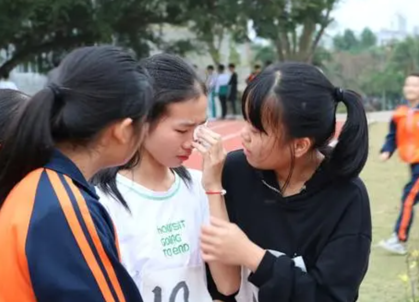 中考只有300多分，不想去职高怎么办，聪明的家长会用这个办法