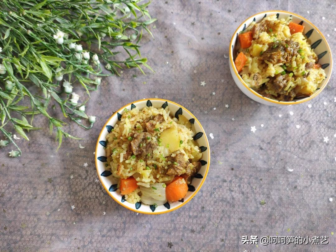 只要电饭煲就能做的咖喱饭，简单又好吃，快手还美味，适合新手党