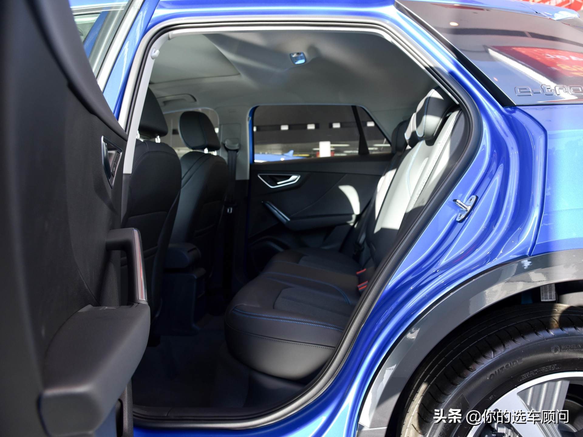 22.68万元起豪华SUV，不怕高油价且保养省钱，实拍奥迪Q2L e-tron