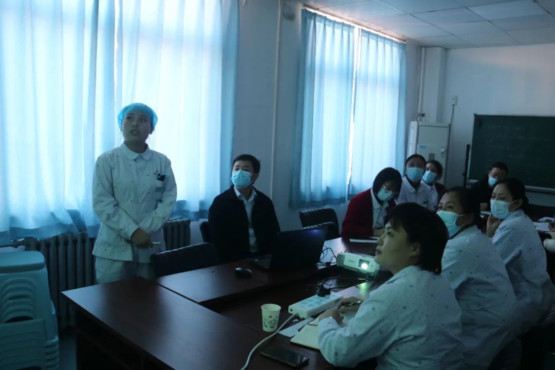 河北工程大學(xué)附屬醫(yī)院護(hù)理部成功舉辦護(hù)理師資評(píng)定大賽