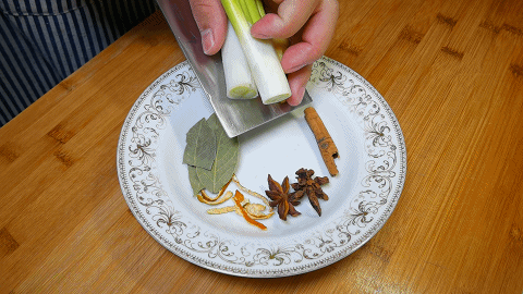紅燒肉怎么做好吃,紅燒肉怎么做好吃不油膩軟爛