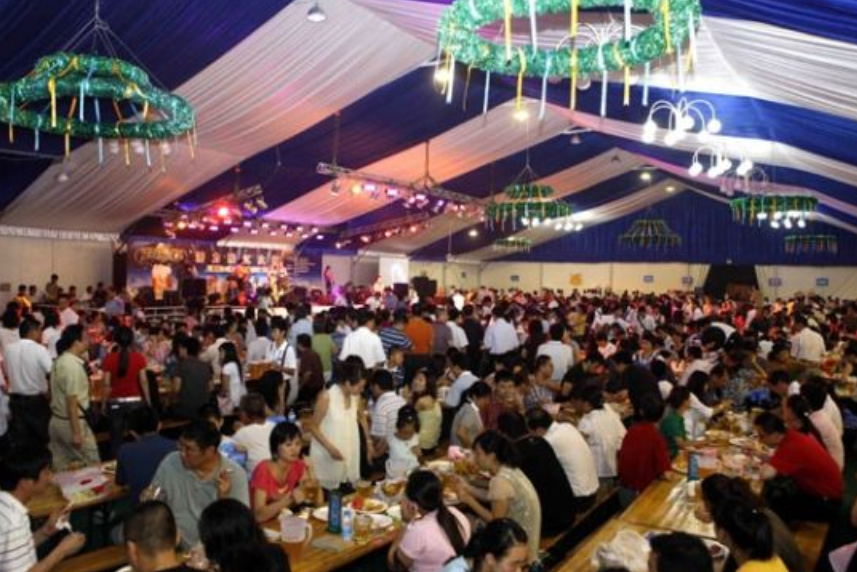 哈军工开学在即，小警察直接拦下陈赓专车，随后哈尔滨展开严打