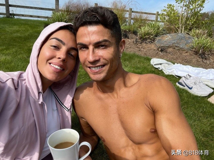 c羅雙胞胎的卵子是誰的（生一支足球隊！C羅女友喬治娜懷上雙胞胎，總裁已有2子2女想生7個）