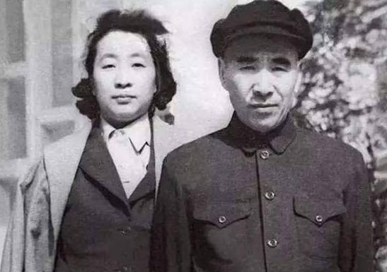 1955年授衔时，十大元帅夫人中有4人被授衔，这位夫人的军衔最高