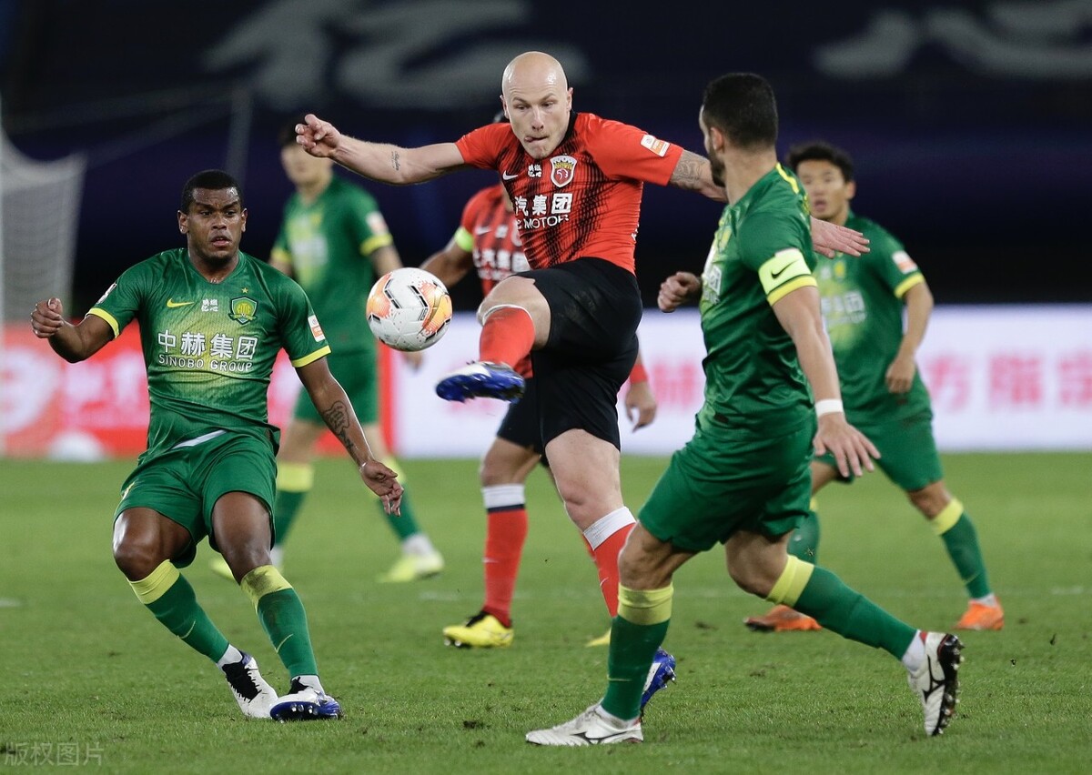 中超球场为什么不能卖门票（哈哈！中国足协又有神奇想法：中超比赛若观众不多，不发售球票）-华海博客