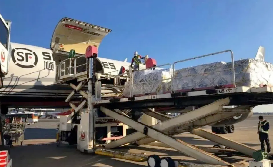 申通、中通、圆通、韵达、天天其实都是“一家人”