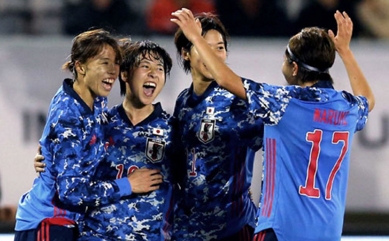 女足世界杯亚军日本(横扫亚洲！日本女足仅用605天豪取6冠，2次让中国队屈居亚军)