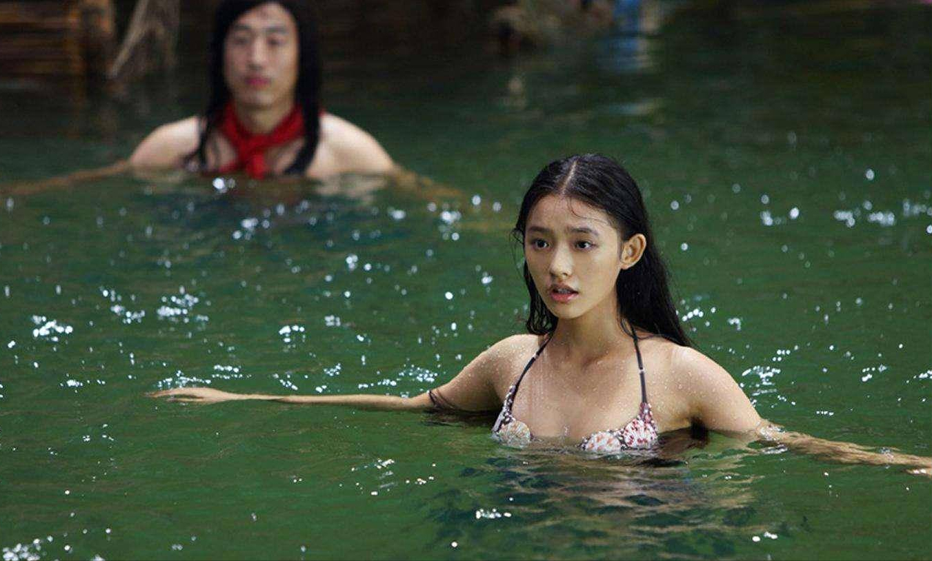 《美人鱼》空降，当“亚洲第一美”出水芙蓉时，林允已被我抛脑后
