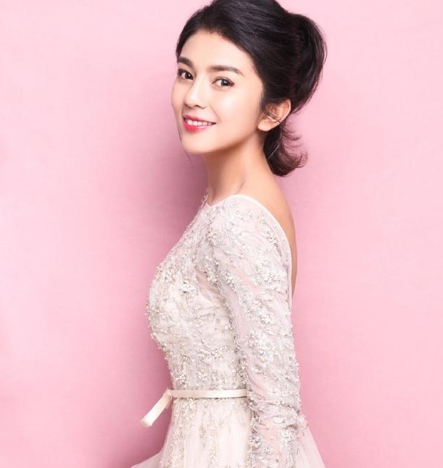 一起来看流星雨第二部谈莉娜(有种"整容"叫《流星雨》的蒋媛,时隔数年