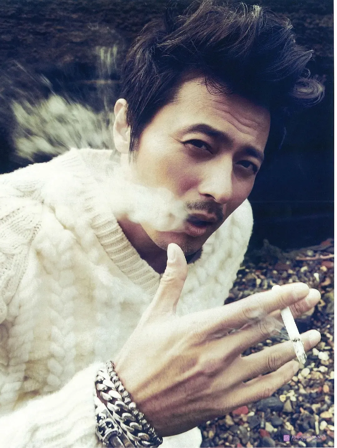 「韩影推荐」韩国犯罪动作电影《vip》由张东健,李钟硕担任主演