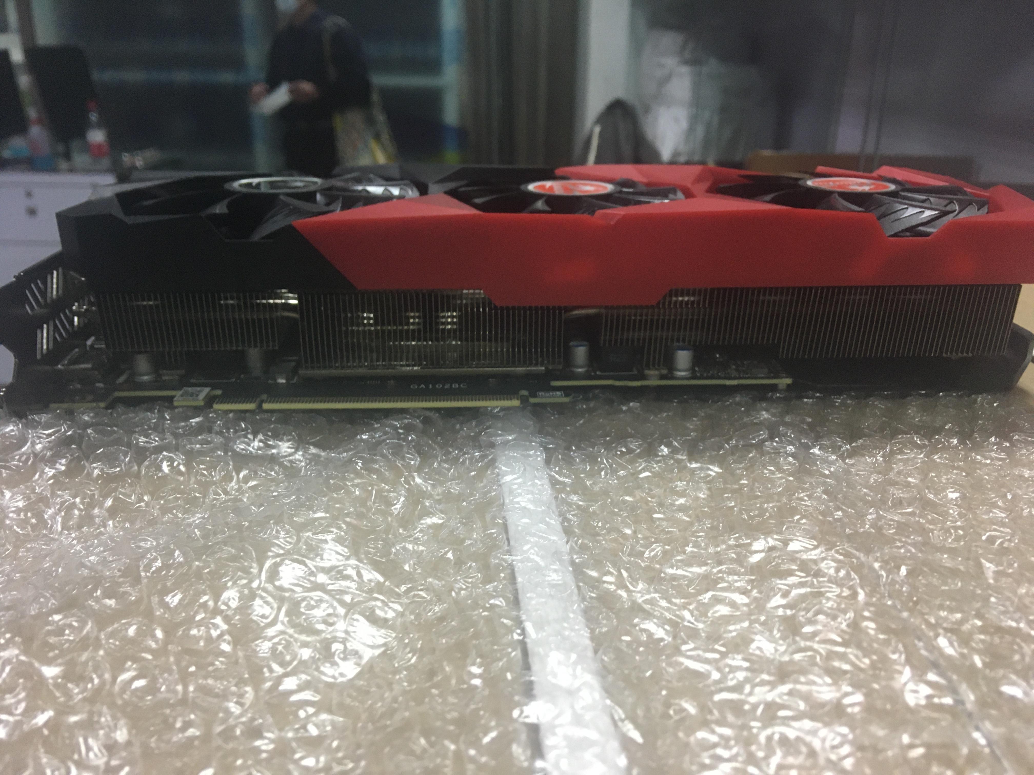 七彩虹RTX3090战斧简评：旗舰显卡也曾有过实惠价格？