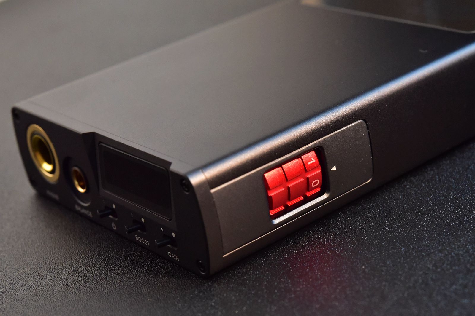 堪称2021年度最受关注便携耳放,强大功能和输出功率都媲美台机